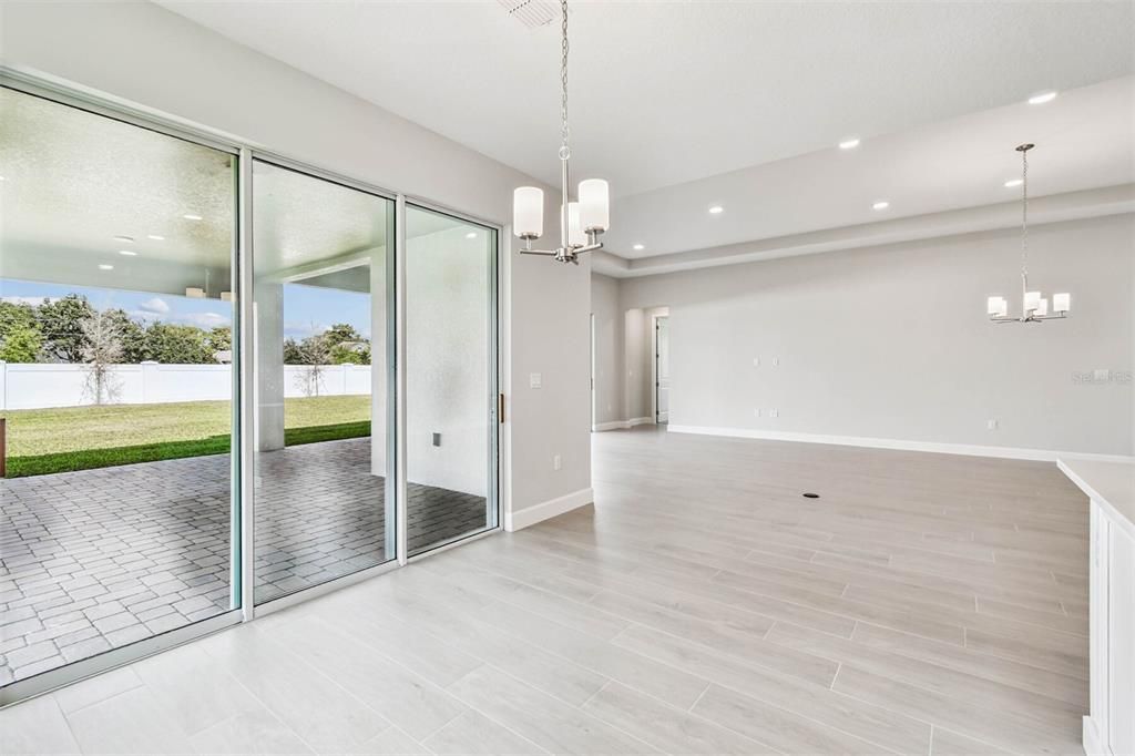 На продажу: $1,011,990 (5 спален, 4 ванн, 3458 Квадратных фут)