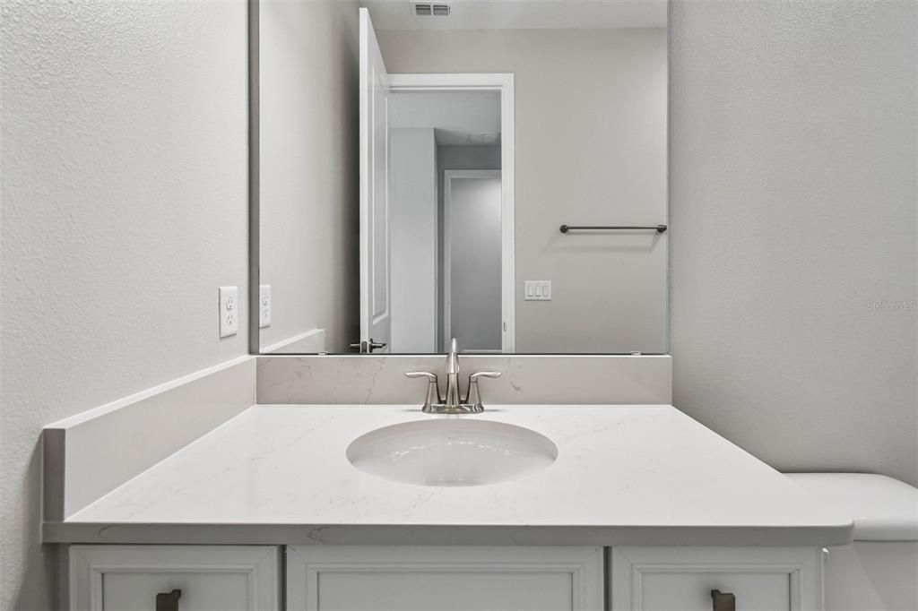 На продажу: $1,011,990 (5 спален, 4 ванн, 3458 Квадратных фут)