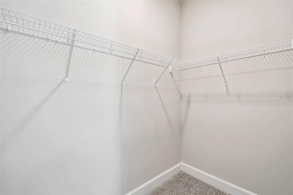 На продажу: $1,011,990 (5 спален, 4 ванн, 3458 Квадратных фут)