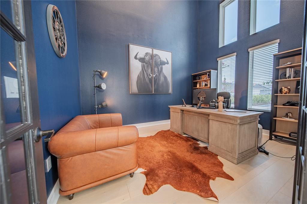 For Sale: $1,600,000 (4 beds, 3 baths, 4240 Square Feet)