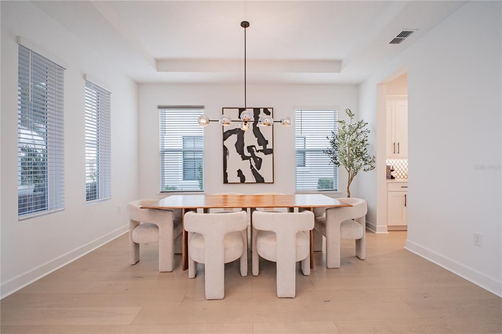 For Sale: $1,600,000 (4 beds, 3 baths, 4240 Square Feet)