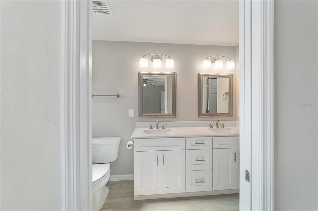 For Sale: $269,900 (3 beds, 2 baths, 1436 Square Feet)