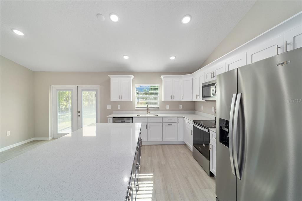 For Sale: $269,900 (3 beds, 2 baths, 1436 Square Feet)