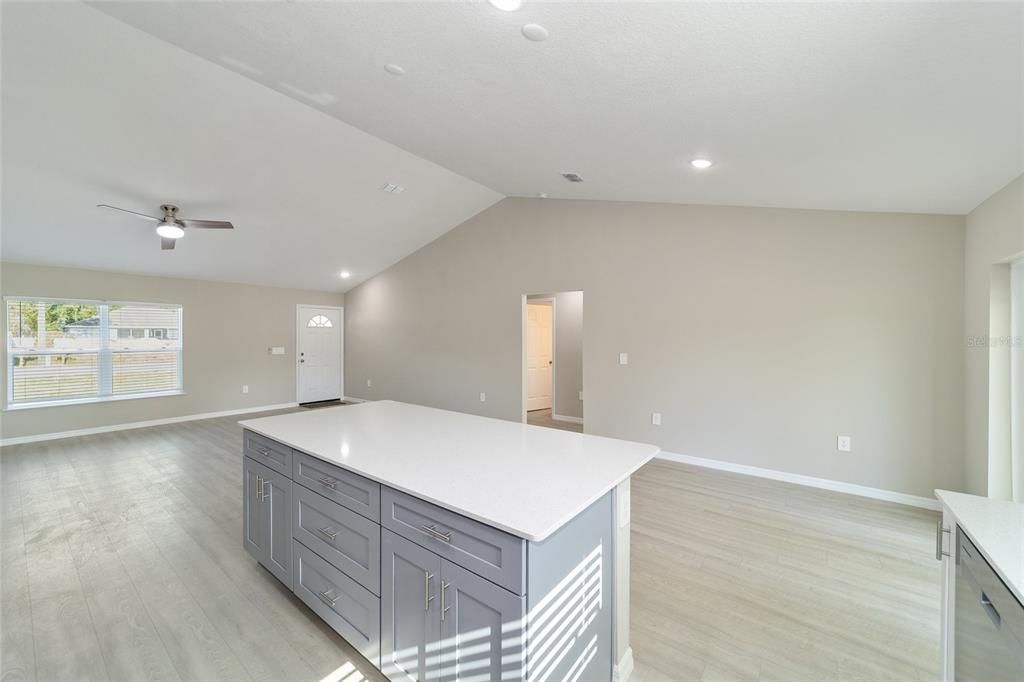 For Sale: $269,900 (3 beds, 2 baths, 1436 Square Feet)