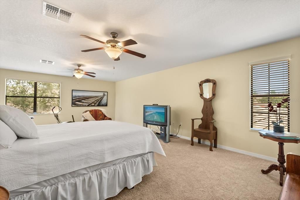 For Sale: $810,000 (4 beds, 4 baths, 3409 Square Feet)