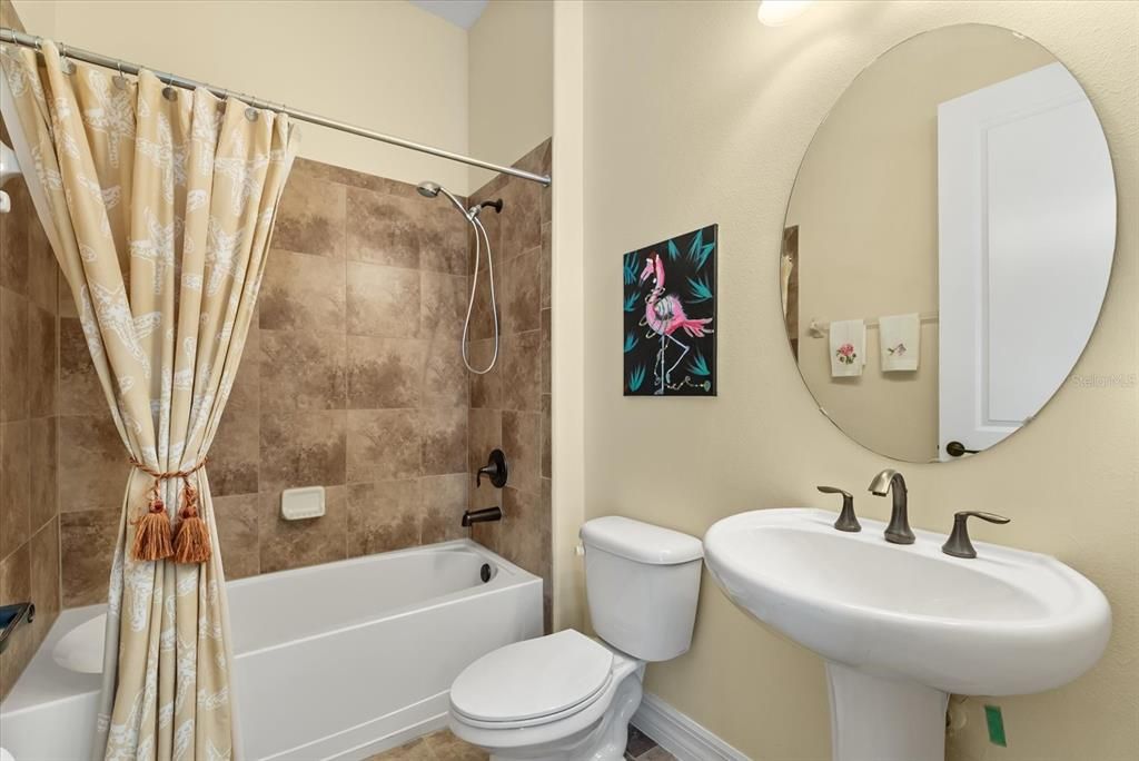 For Sale: $810,000 (4 beds, 4 baths, 3409 Square Feet)