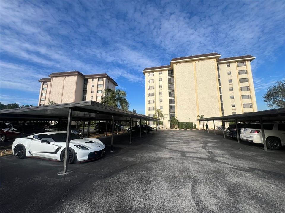 For Sale: $105,000 (2 beds, 1 baths, 918 Square Feet)