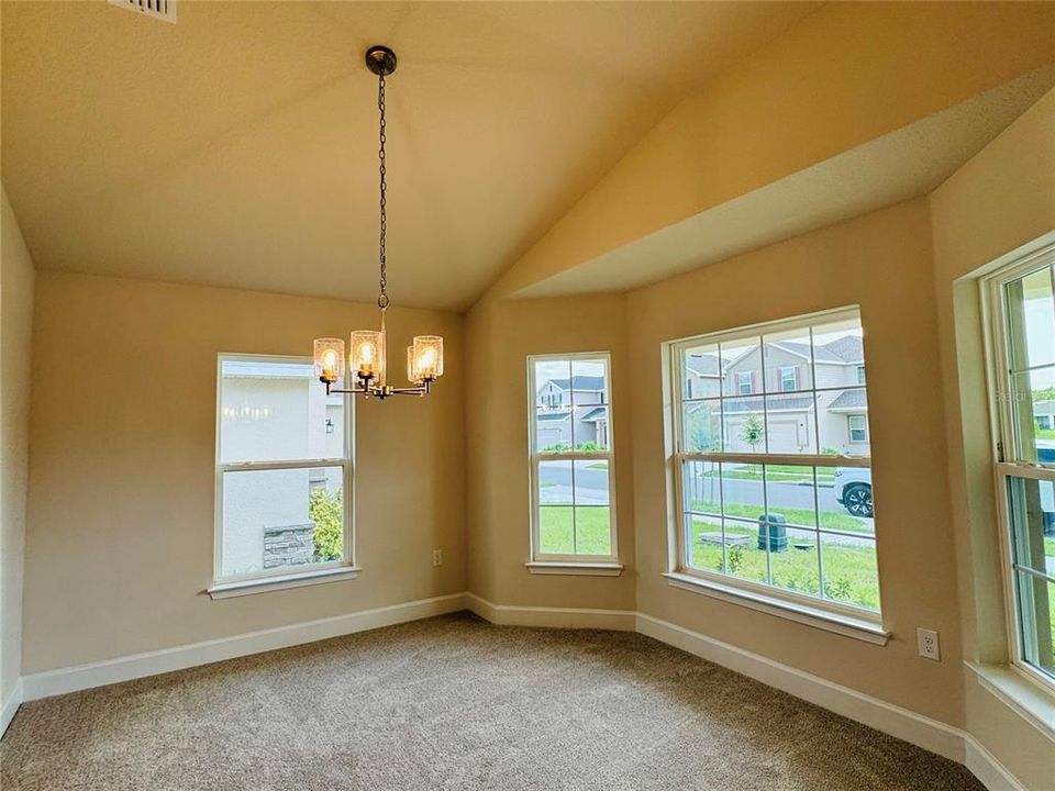 Active With Contract: $407,900 (3 beds, 2 baths, 1780 Square Feet)