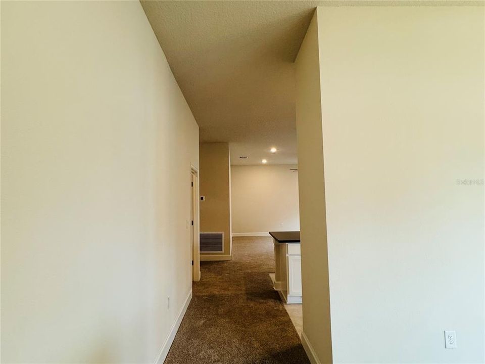 Active With Contract: $407,900 (3 beds, 2 baths, 1780 Square Feet)