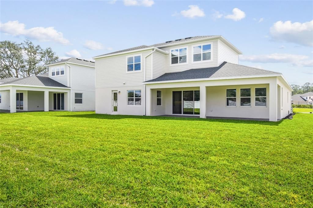 En Venta: $1,001,990 (5 camas, 4 baños, 4076 Pies cuadrados)