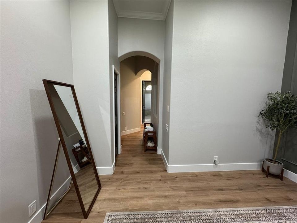 Active With Contract: $999,000 (4 beds, 3 baths, 2770 Square Feet)