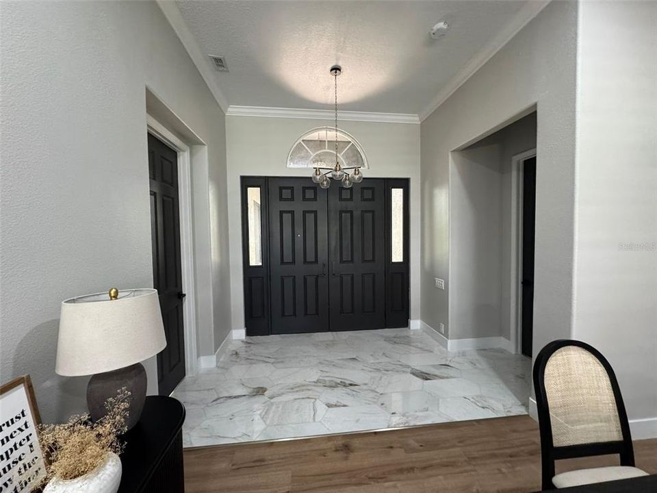 Active With Contract: $999,000 (4 beds, 3 baths, 2770 Square Feet)