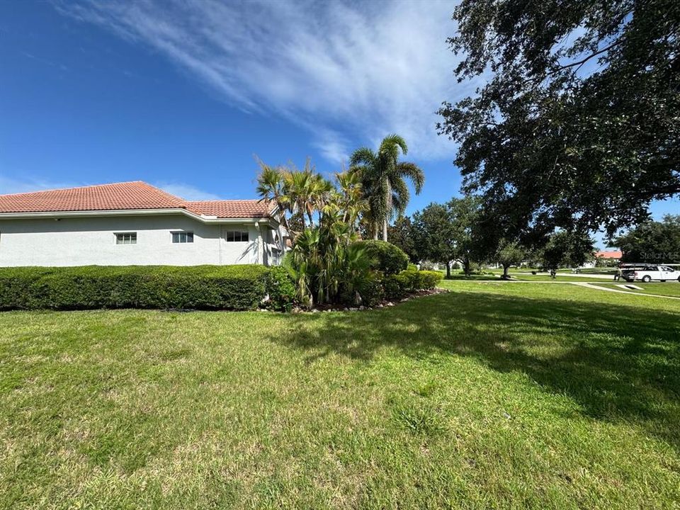 Active With Contract: $999,000 (4 beds, 3 baths, 2770 Square Feet)