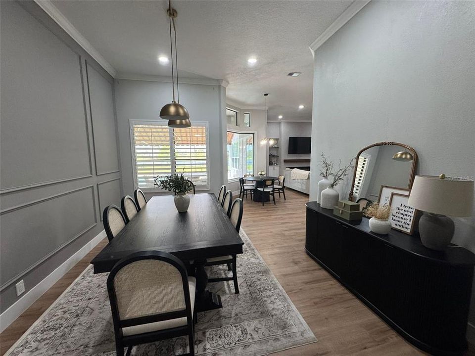 Active With Contract: $999,000 (4 beds, 3 baths, 2770 Square Feet)