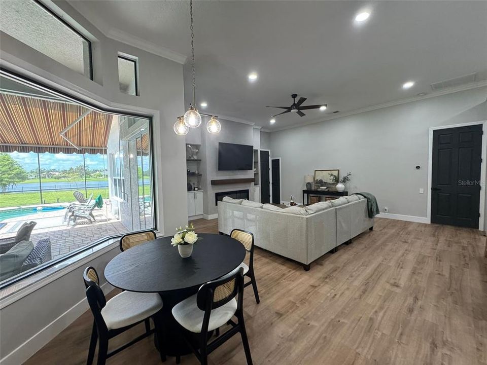 Active With Contract: $999,000 (4 beds, 3 baths, 2770 Square Feet)