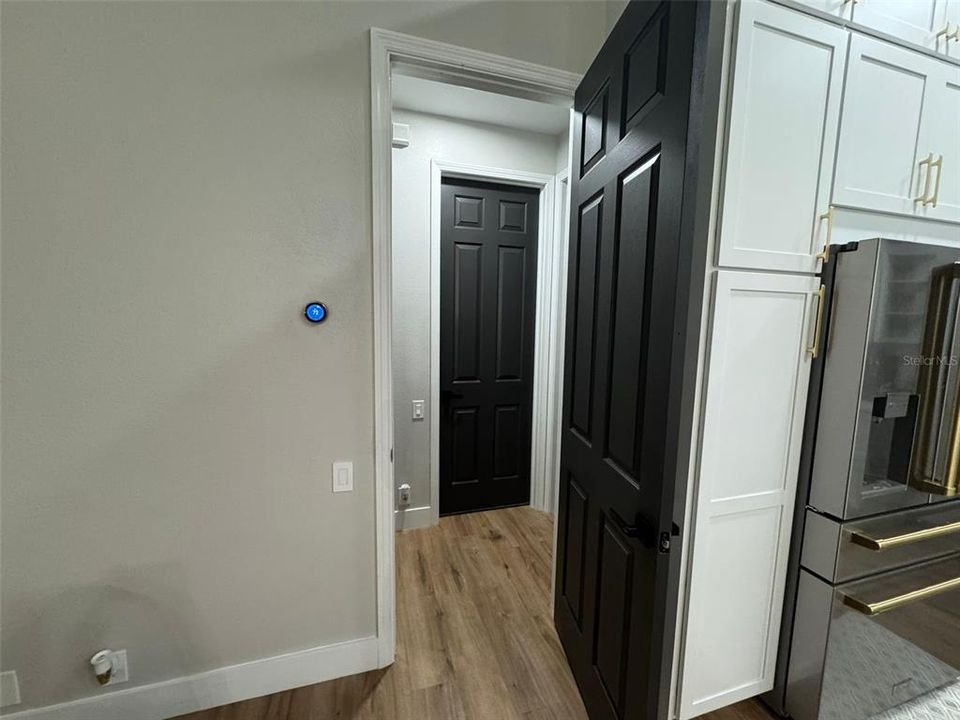 Active With Contract: $999,000 (4 beds, 3 baths, 2770 Square Feet)