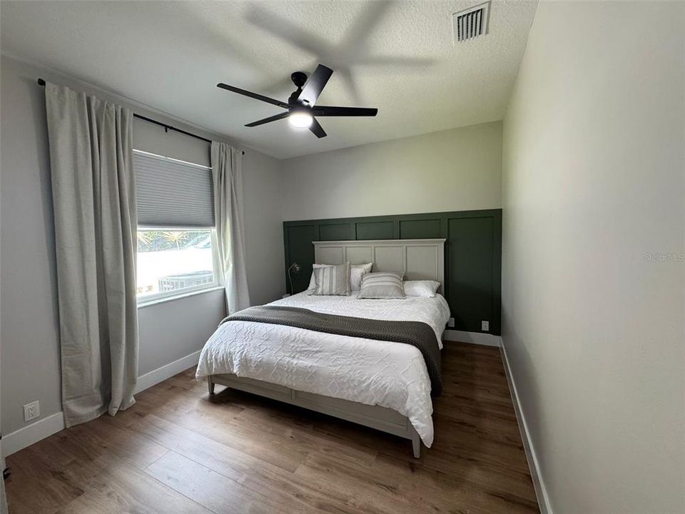 Active With Contract: $999,000 (4 beds, 3 baths, 2770 Square Feet)