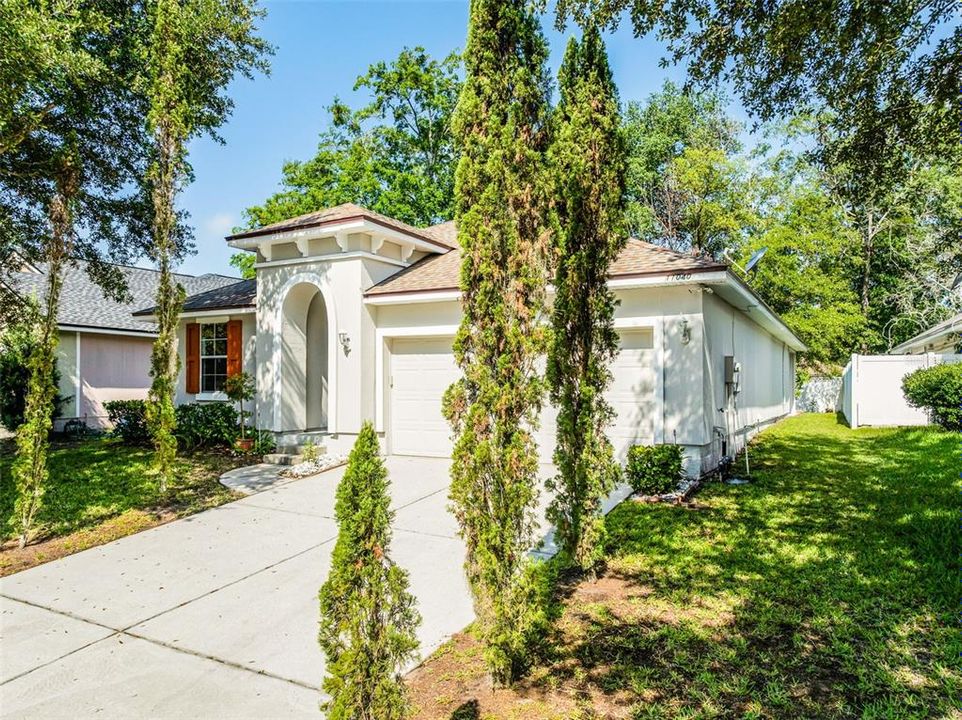 Activo con contrato: $258,900 (3 camas, 2 baños, 1437 Pies cuadrados)