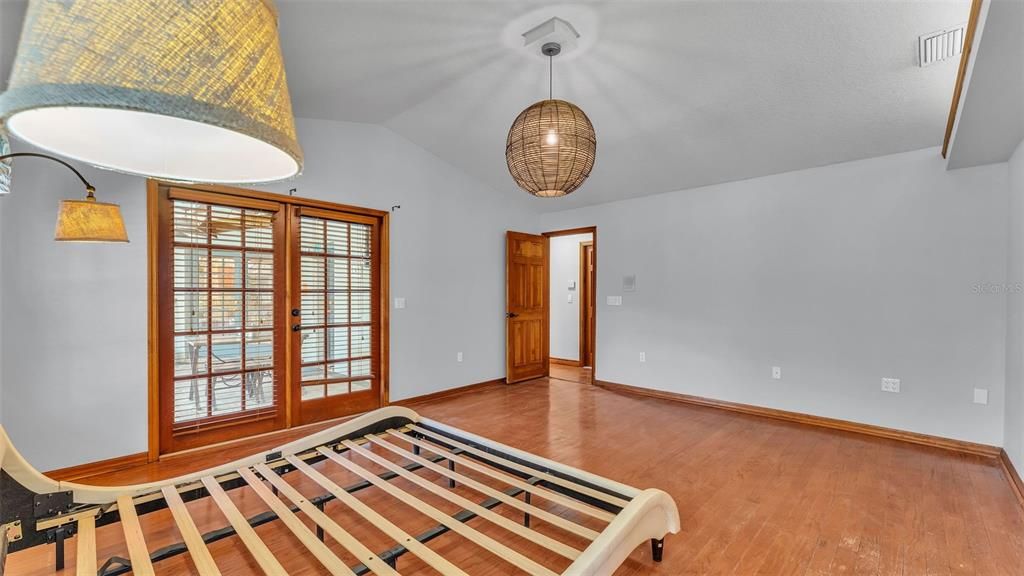 En Venta: $560,000 (4 camas, 3 baños, 3095 Pies cuadrados)