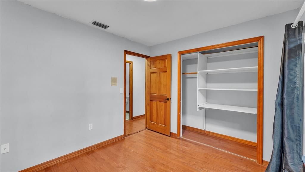 En Venta: $560,000 (4 camas, 3 baños, 3095 Pies cuadrados)