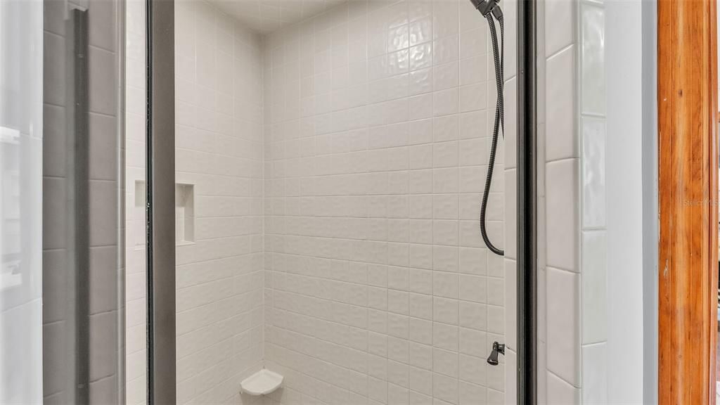 En Venta: $560,000 (4 camas, 3 baños, 3095 Pies cuadrados)