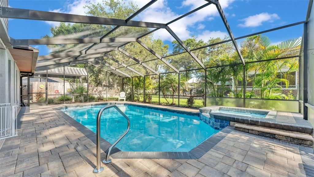 En Venta: $560,000 (4 camas, 3 baños, 3095 Pies cuadrados)