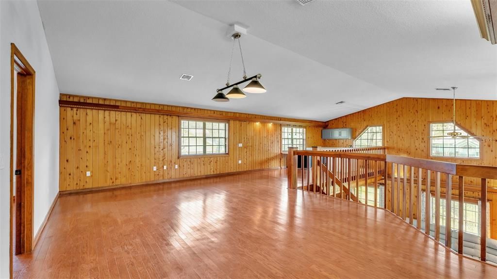 En Venta: $560,000 (4 camas, 3 baños, 3095 Pies cuadrados)