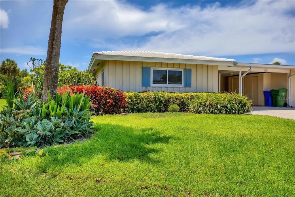 Active With Contract: $257,500 (2 beds, 2 baths, 1505 Square Feet)