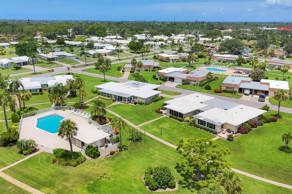 Active With Contract: $257,500 (2 beds, 2 baths, 1505 Square Feet)