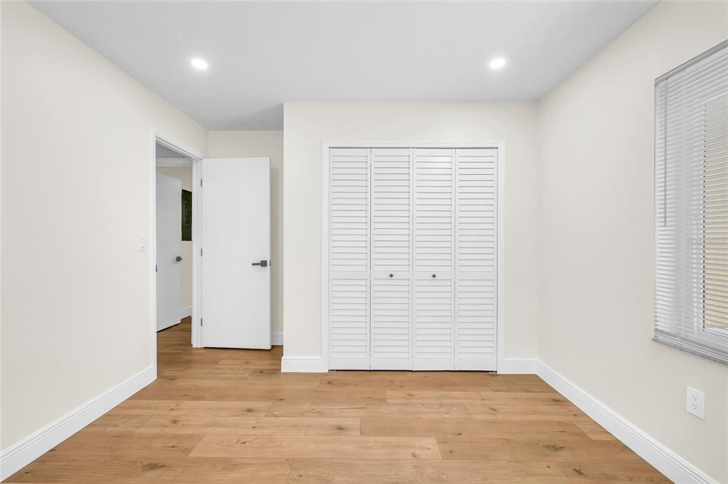 Active With Contract: $569,000 (3 beds, 2 baths, 1452 Square Feet)