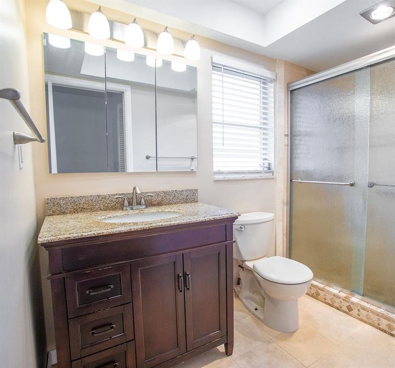 待售: $520,000 (2 贝兹, 2 浴室, 1824 平方英尺)