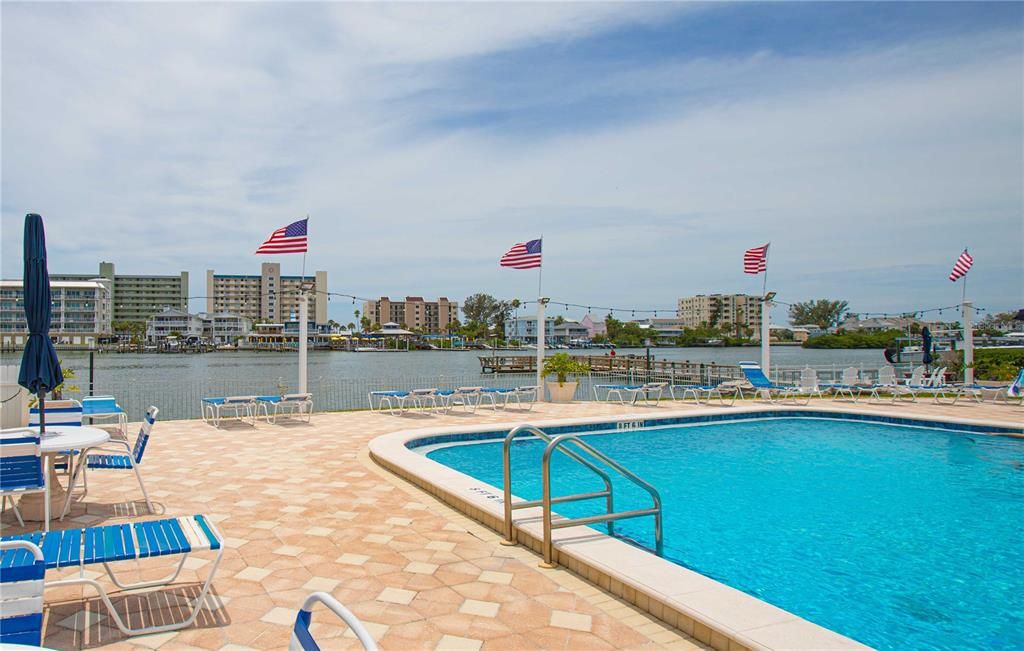 待售: $520,000 (2 贝兹, 2 浴室, 1824 平方英尺)