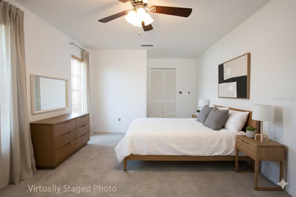 待售: $520,000 (2 贝兹, 2 浴室, 1824 平方英尺)