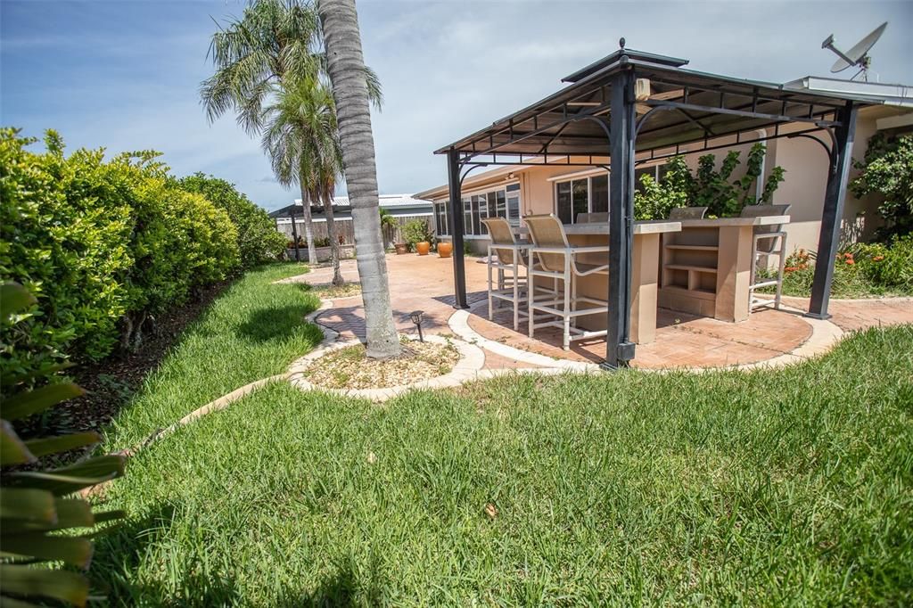 待售: $520,000 (2 贝兹, 2 浴室, 1824 平方英尺)