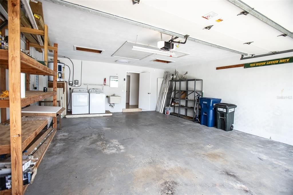 待售: $520,000 (2 贝兹, 2 浴室, 1824 平方英尺)