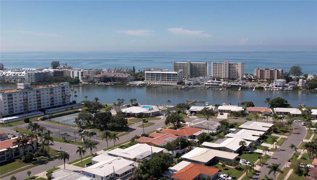 待售: $520,000 (2 贝兹, 2 浴室, 1824 平方英尺)