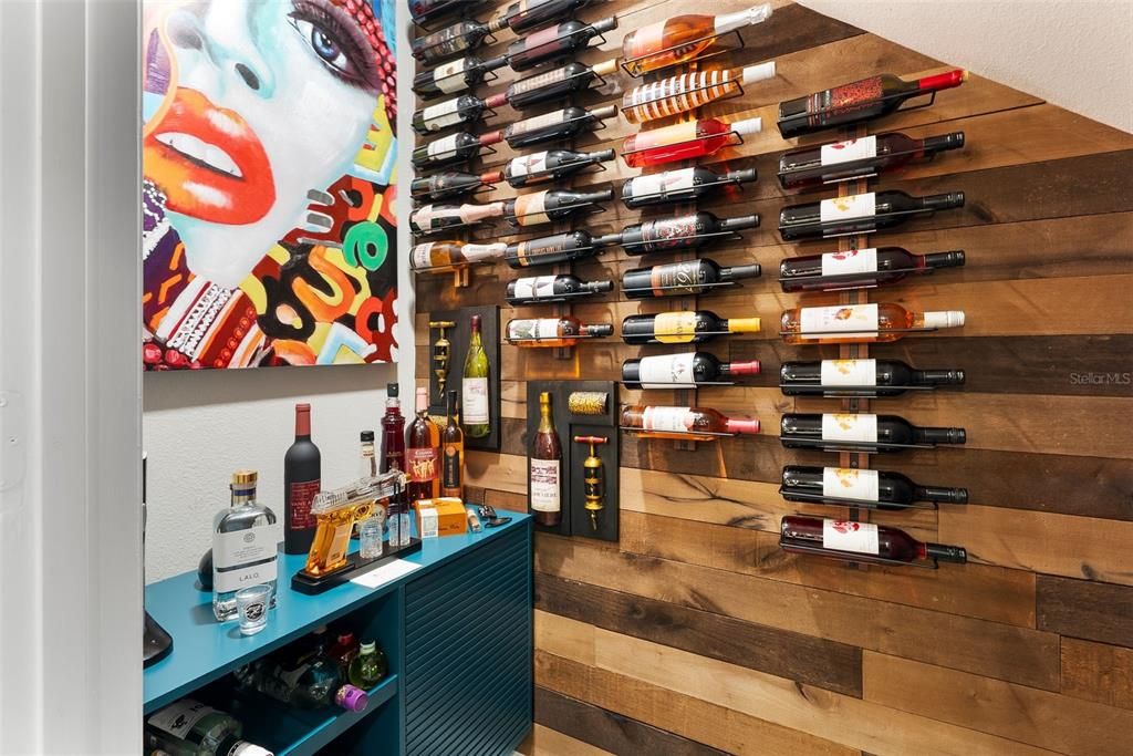 合同活跃: $370,000 (3 贝兹, 2 浴室, 1846 平方英尺)