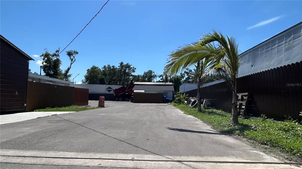 На продажу: $1,000,000 (0 спален, 0 ванн, 911 Квадратных фут)