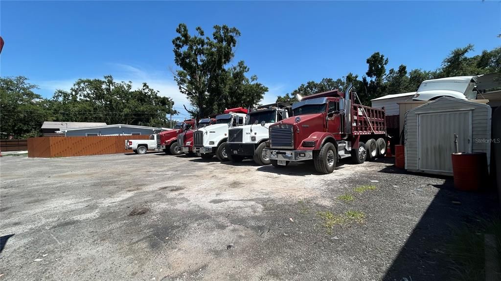 На продажу: $1,000,000 (0 спален, 0 ванн, 911 Квадратных фут)