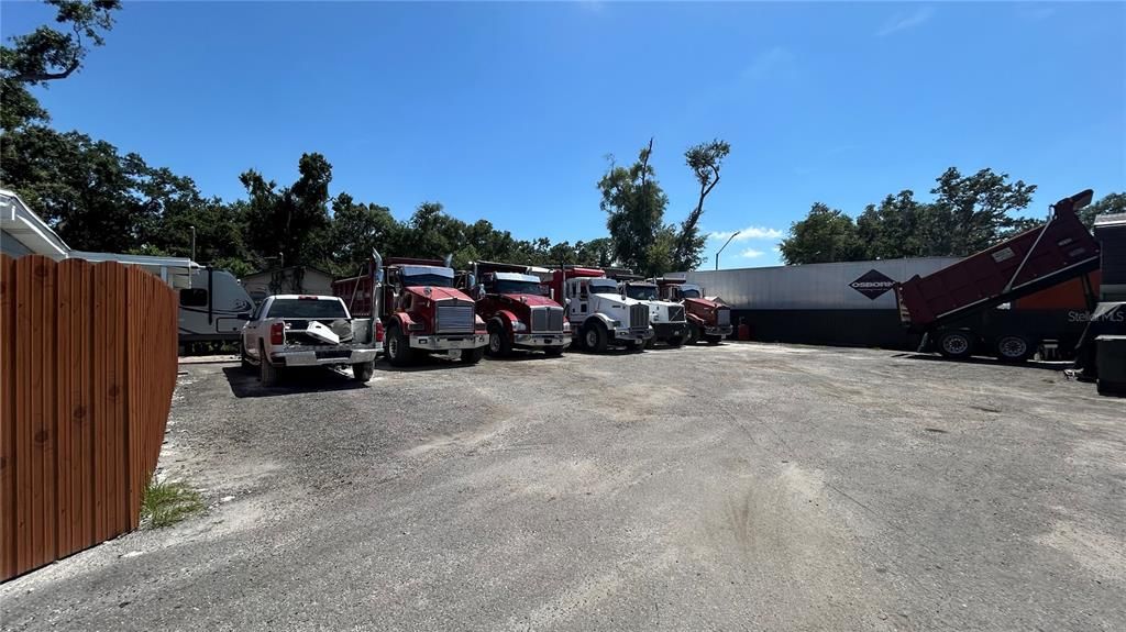 На продажу: $1,000,000 (0 спален, 0 ванн, 911 Квадратных фут)