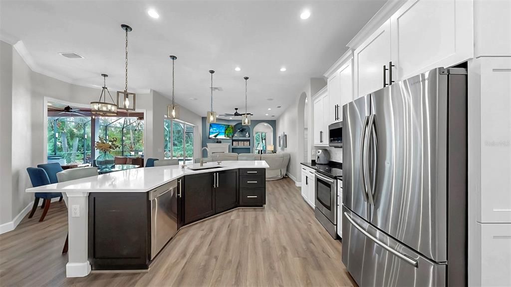 For Sale: $1,099,000 (4 beds, 3 baths, 2932 Square Feet)