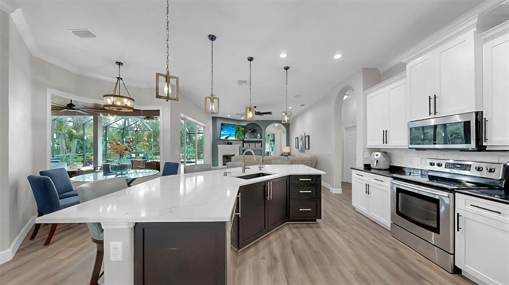 For Sale: $1,099,000 (4 beds, 3 baths, 2932 Square Feet)