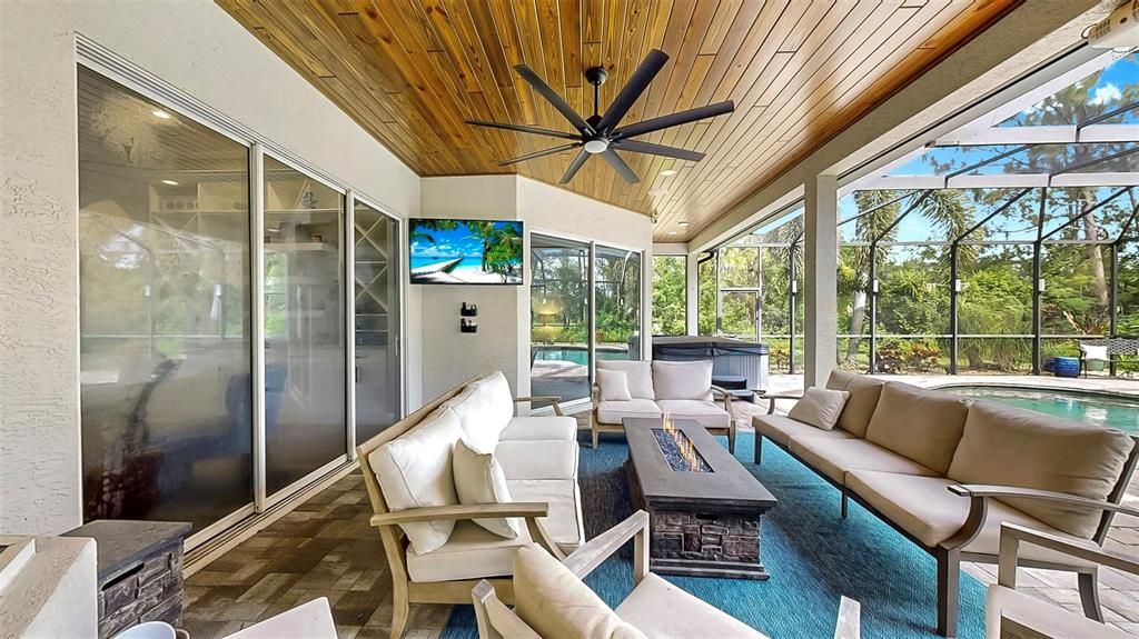 For Sale: $1,099,000 (4 beds, 3 baths, 2932 Square Feet)