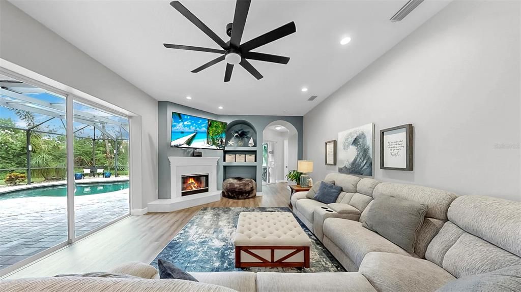 For Sale: $1,099,000 (4 beds, 3 baths, 2932 Square Feet)