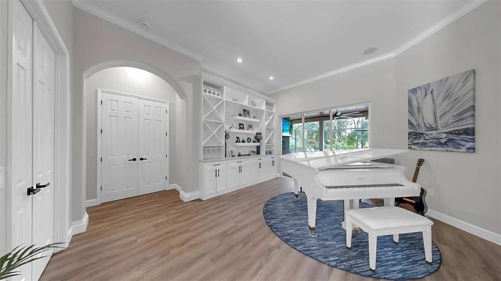 For Sale: $1,099,000 (4 beds, 3 baths, 2932 Square Feet)