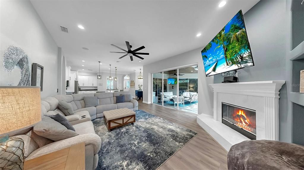 For Sale: $1,099,000 (4 beds, 3 baths, 2932 Square Feet)