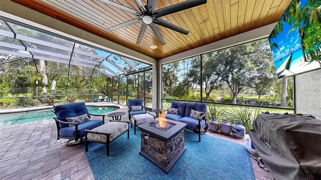 For Sale: $1,099,000 (4 beds, 3 baths, 2932 Square Feet)