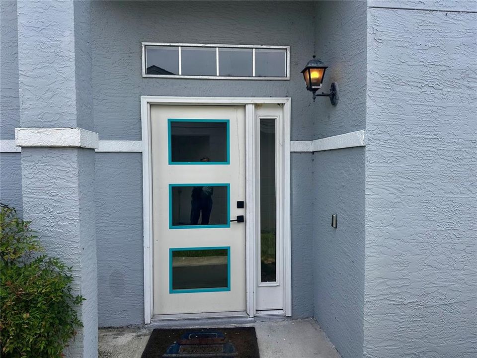 Active With Contract: $250,000 (2 beds, 2 baths, 1125 Square Feet)