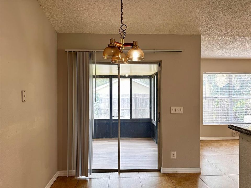 Active With Contract: $250,000 (2 beds, 2 baths, 1125 Square Feet)