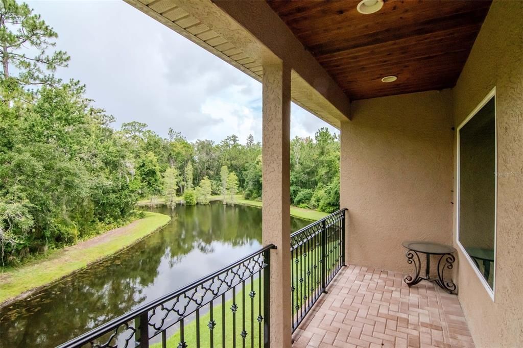 Под контрактом: $999,990 (5 спален, 5 ванн, 3720 Квадратных фут)